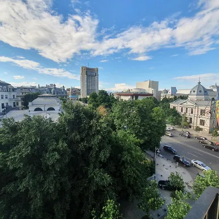 Apartment Central Studio With View- Near Old Town *