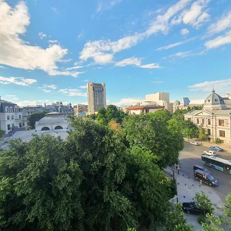 Central Studio With View- Near Old Town Apartment *